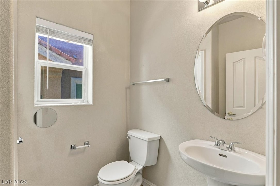 Photo 11 of 34, 8835 Traveling Breeze Avenue #103