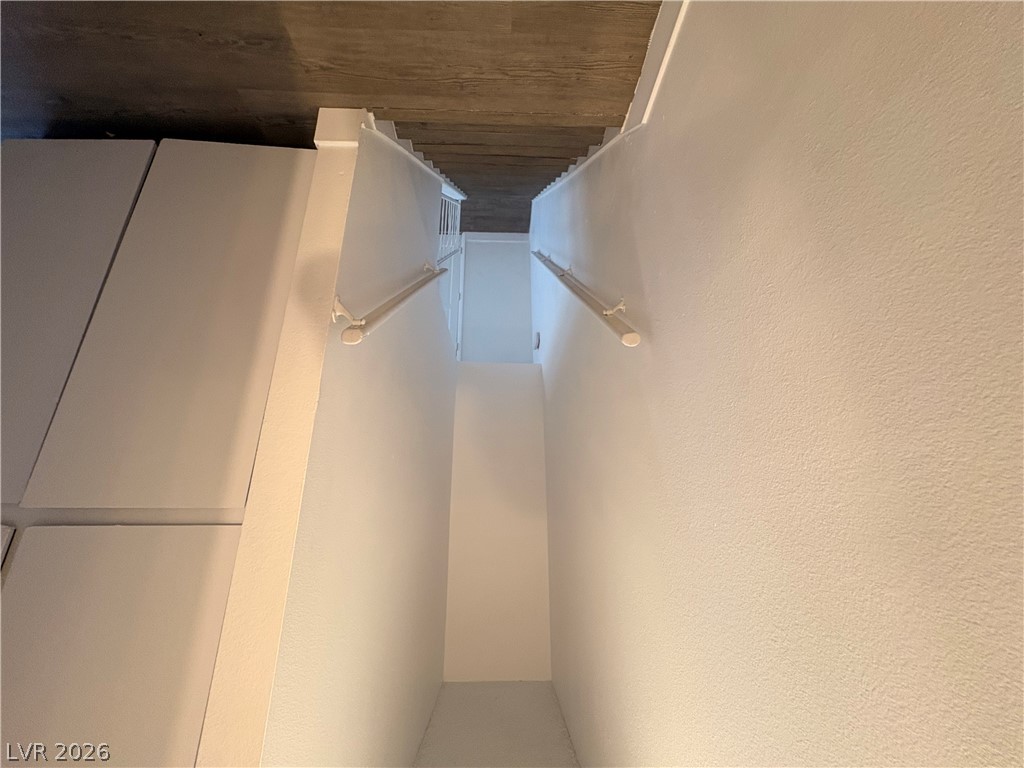 Photo 23 of 36, 1407 Dorothy Avenue #3