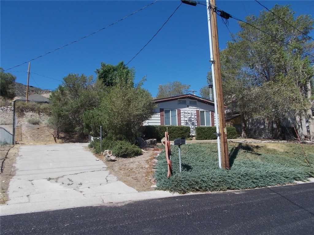 Photo 3 of 470 High Street