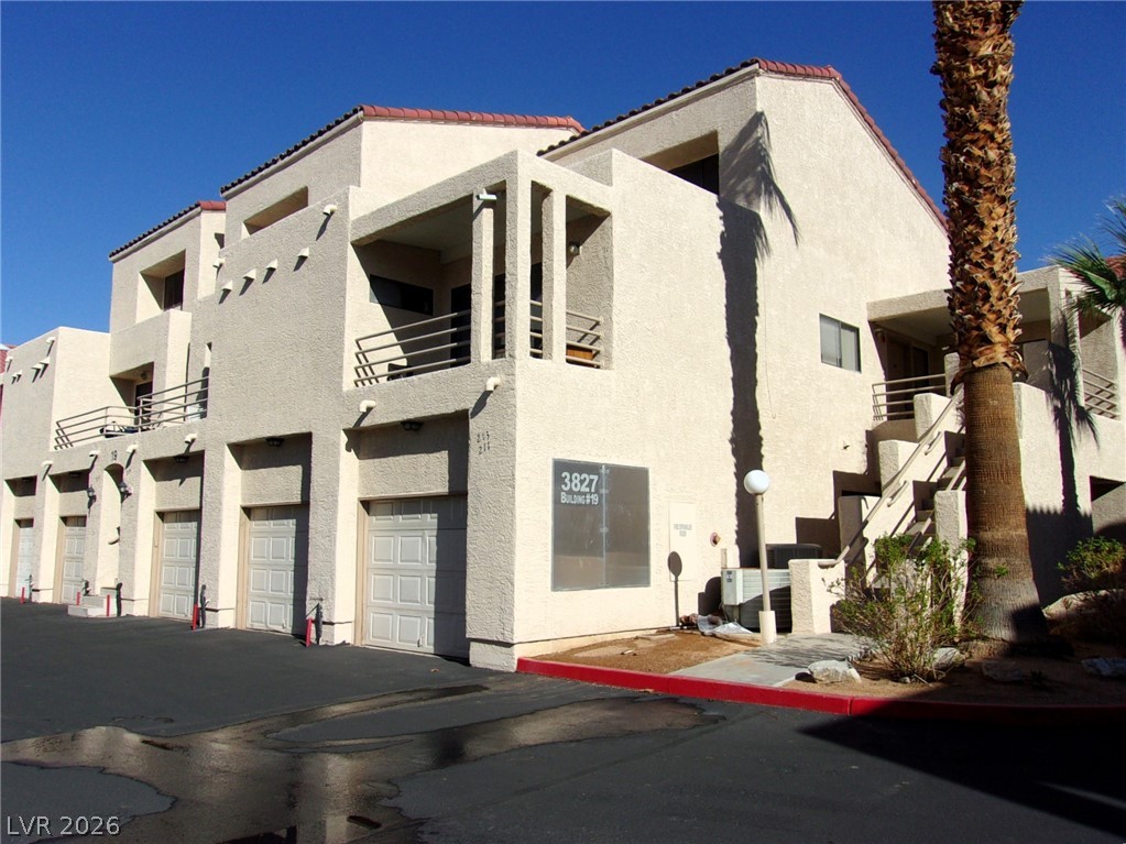 3827 Desert Marina Drive #211, Laughlin
