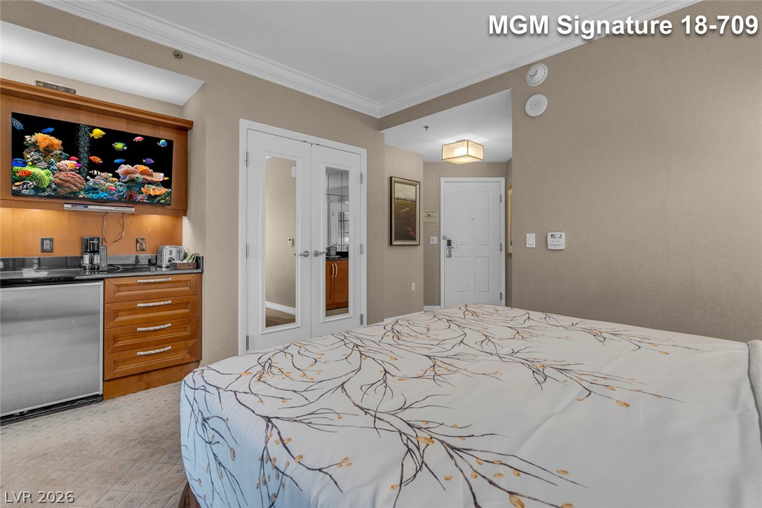 Photo 22 of 44, 135 E Harmon Avenue #1809