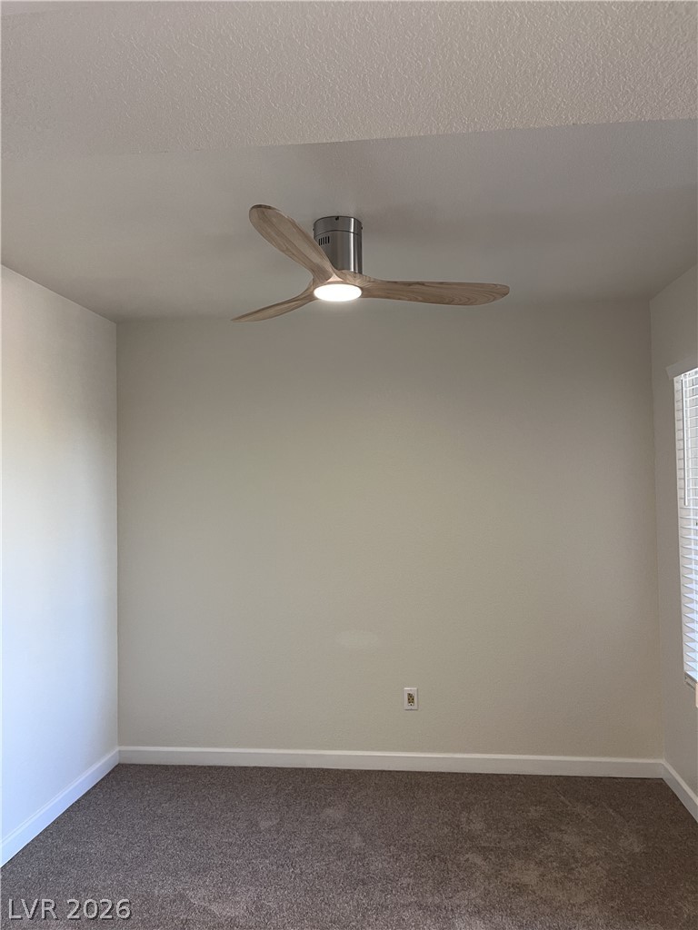 Photo 8 of 22, 8070 W Russell Road #2115