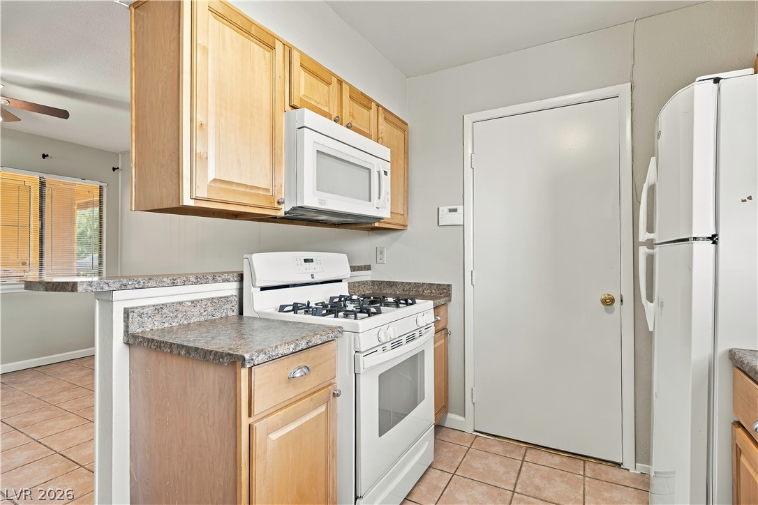 Photo 14 of 22, 1305 Jackson Avenue