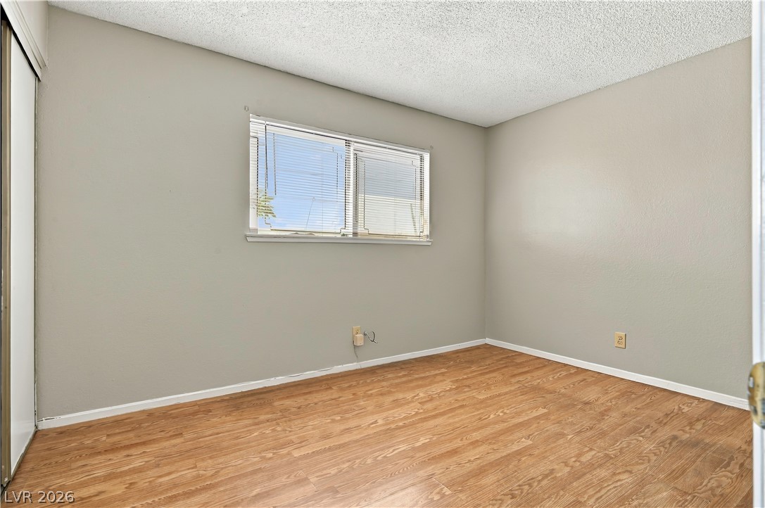 Photo 18 of 22, 1305 Jackson Avenue
