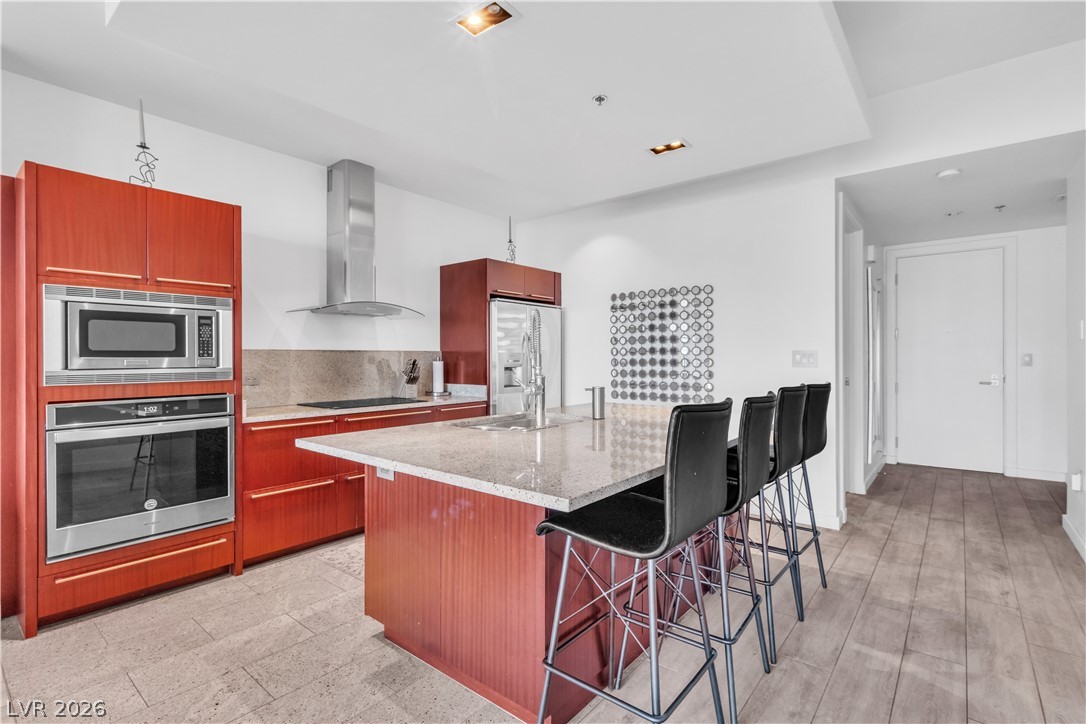 Photo 9 of 22, 4471 Dean Martin Drive #606