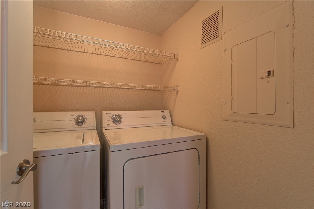 Photo 14 of 15, 4400 S JONES Boulevard #3138