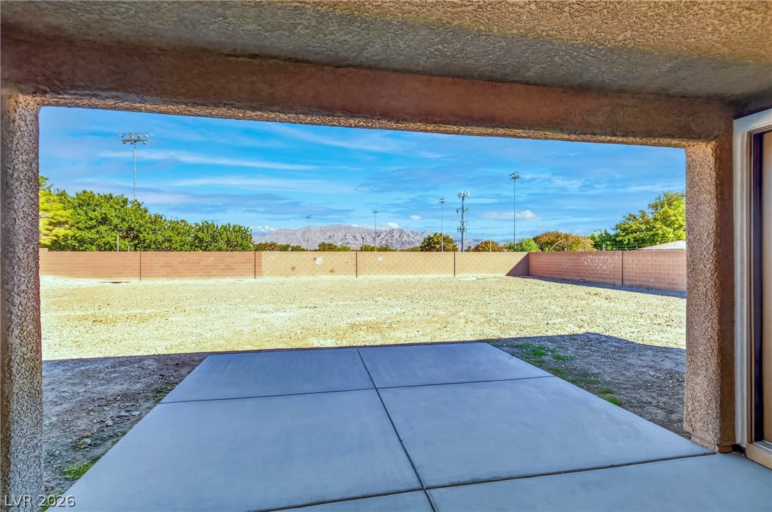 Photo 39 of 42, 3816 Vincelli Avenue
