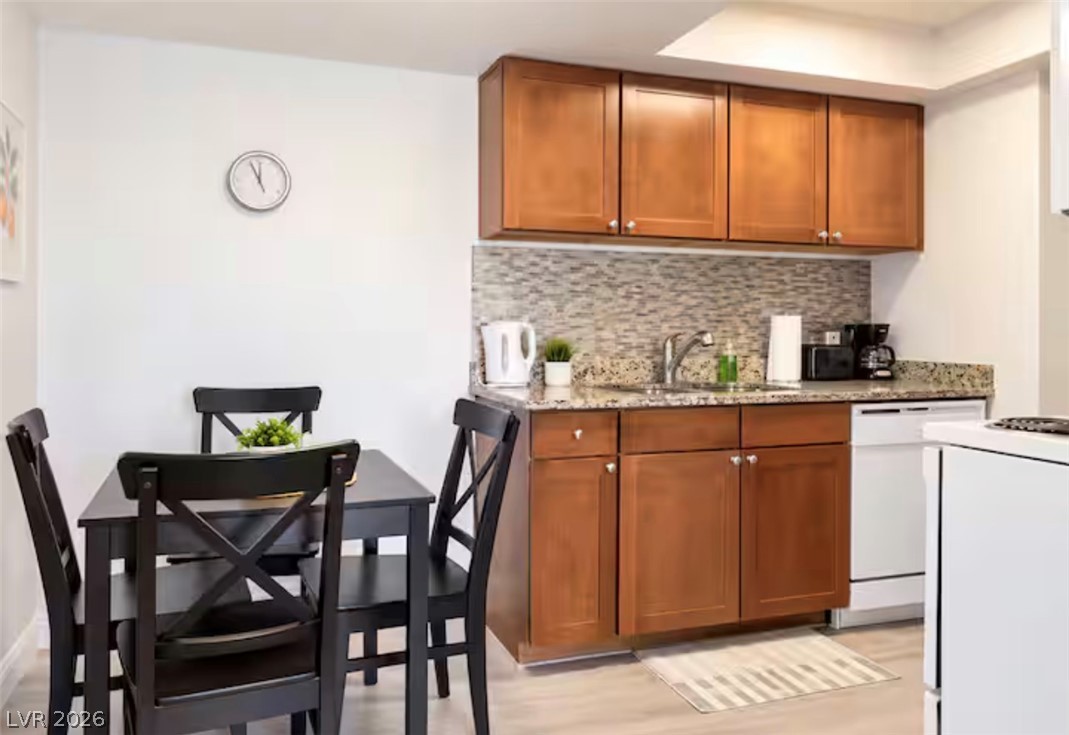 Photo 9 of 34, 4200 S Valley View Boulevard #3053