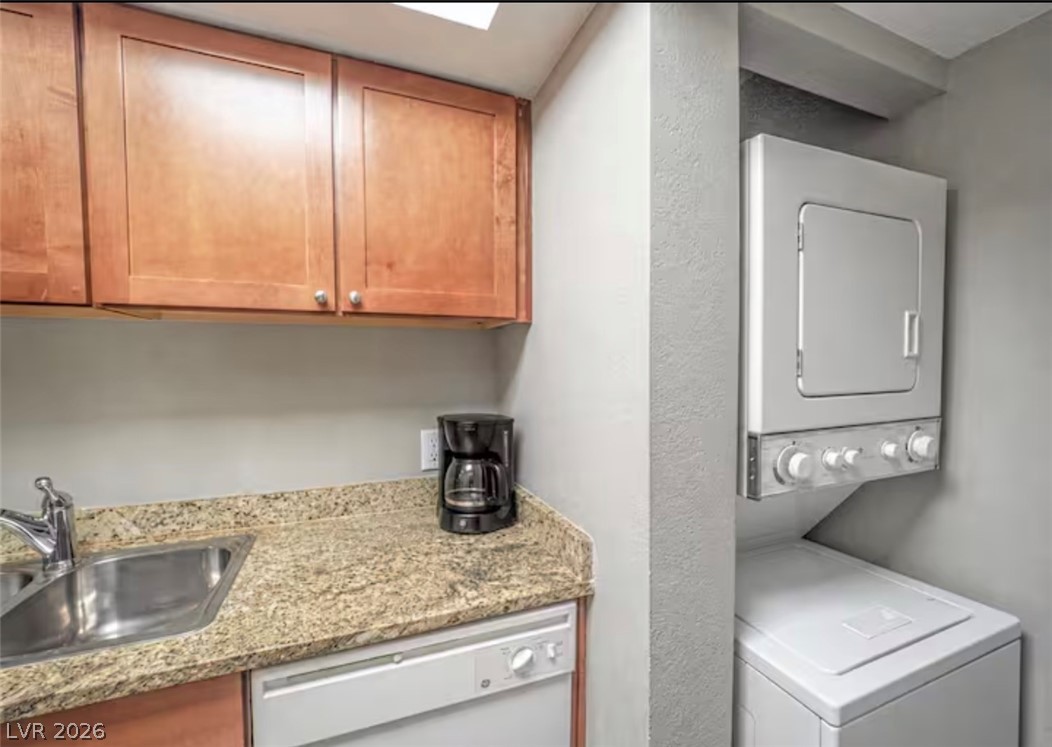 Photo 12 of 34, 4200 S Valley View Boulevard #3053
