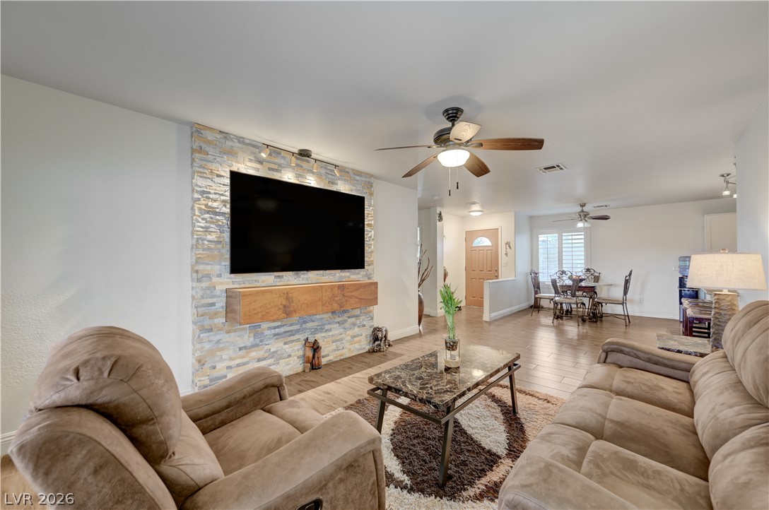 Photo 9 of 34, 4134 Orange Mist Way