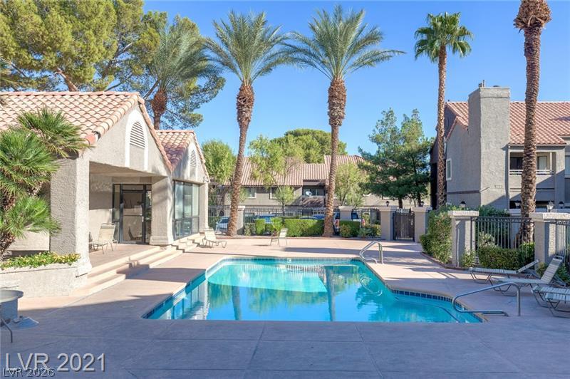 Photo 31 of 34, 5020 S Rainbow Boulevard #204