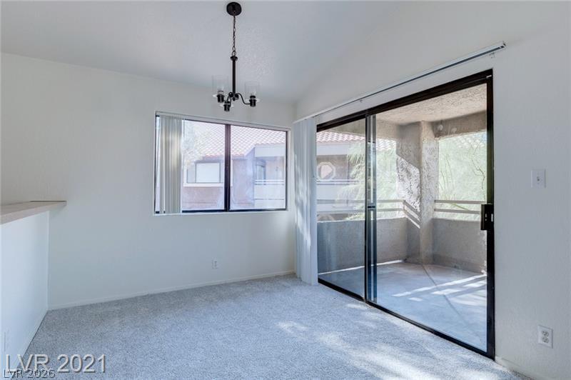 Photo 11 of 34, 5020 S Rainbow Boulevard #204