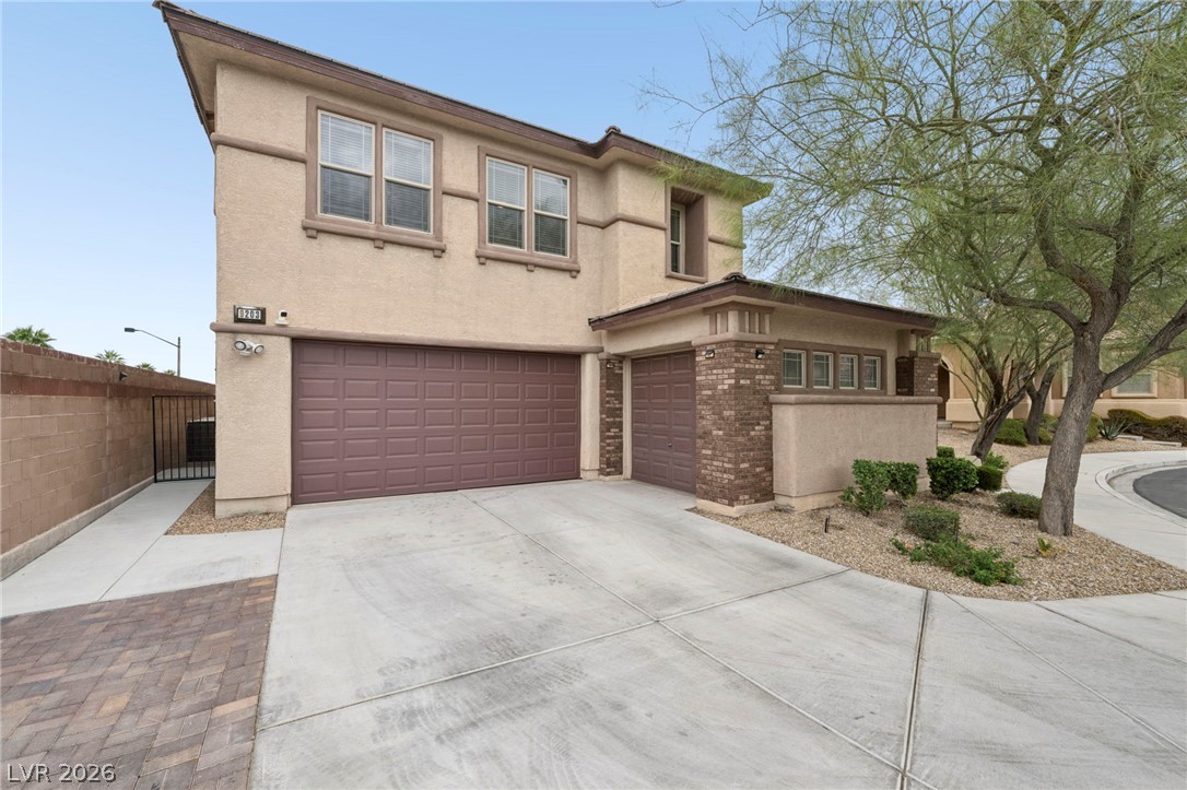 9203 White Waterfall Avenue, Las Vegas