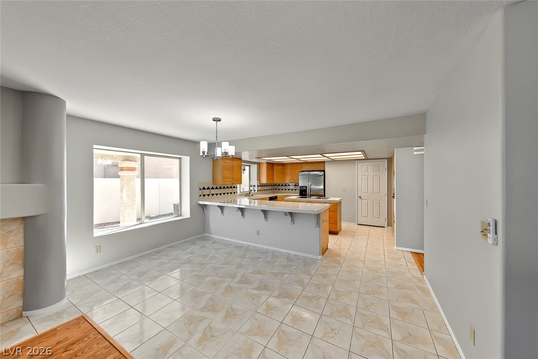 Photo 14 of 42, 1408 N Premier Court