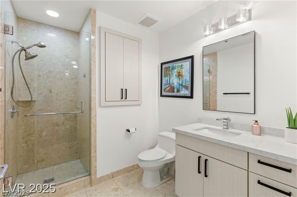 Photo 27 of 51, 4525 Dean Martin Drive #1007