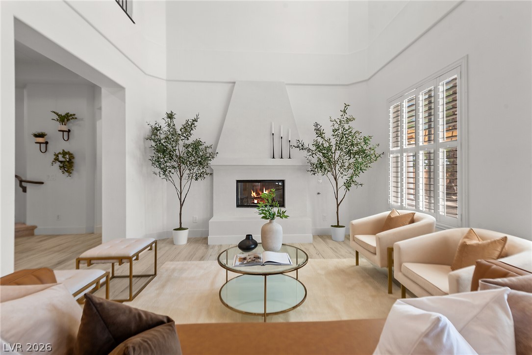 Photo 5 of 10721 BERINGER Drive