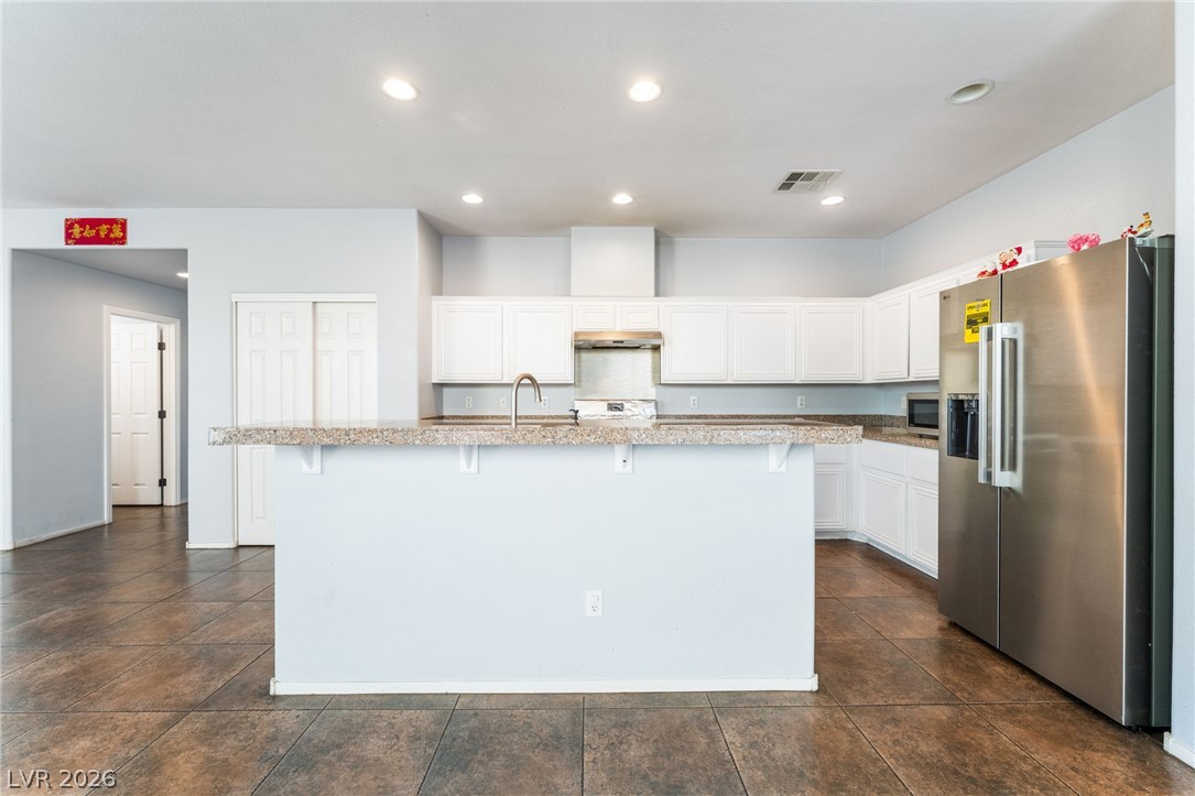 Photo 11 of 38, 4958 Lavaliere Avenue