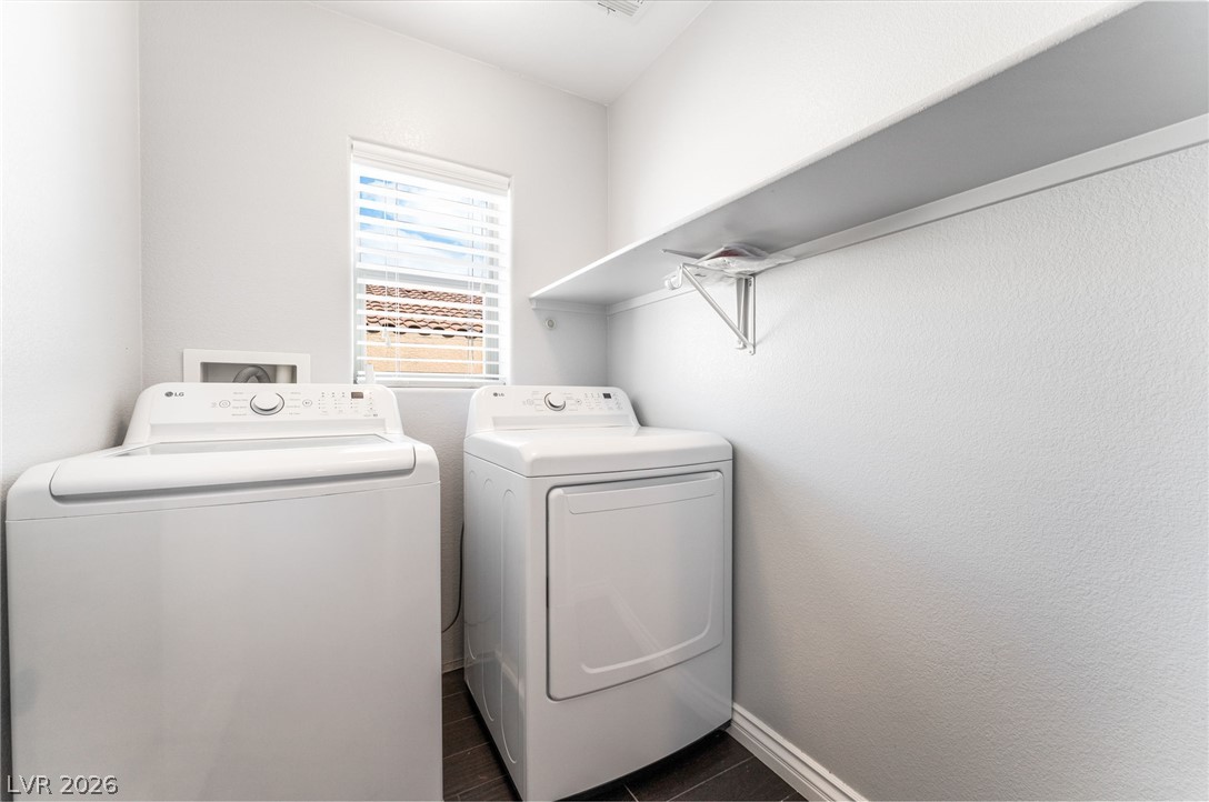 Photo 33 of 38, 4958 Lavaliere Avenue