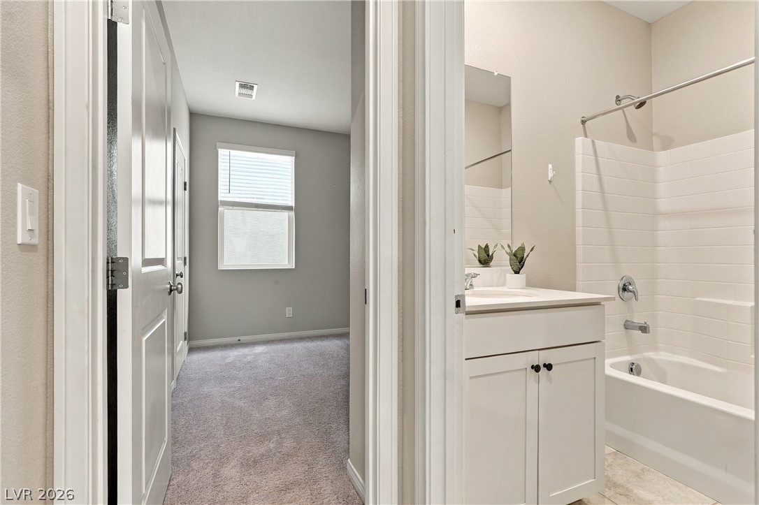 Photo 16 of 41, 8728 Beverly Grove Court