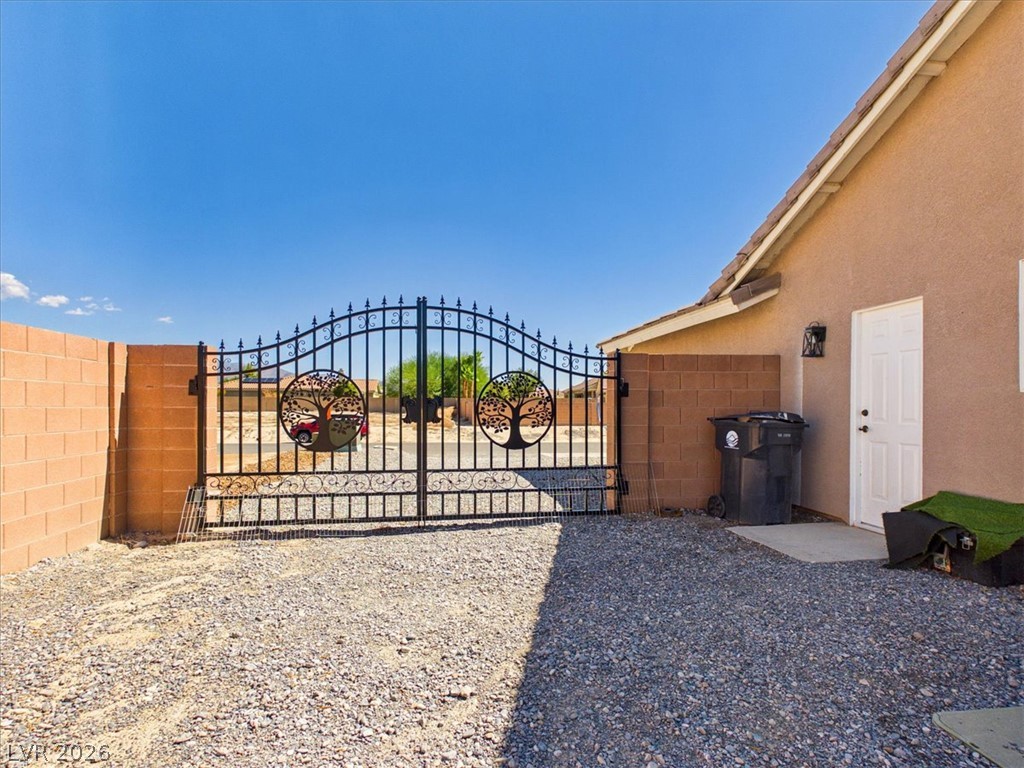Photo 43 of 64, 4970 Honey Locust Drive