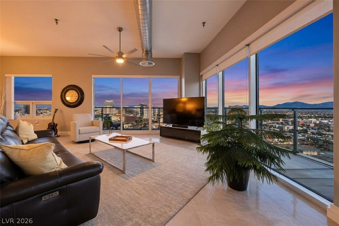 200 Hoover Avenue #1809, Las Vegas