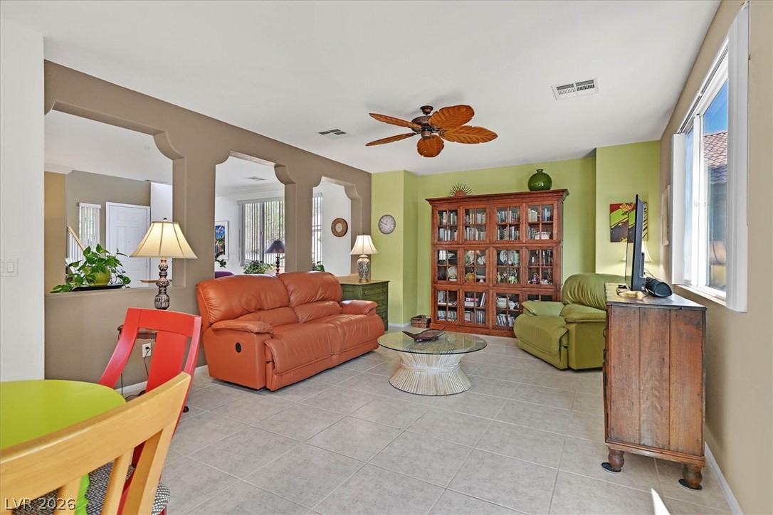 Photo 14 of 41, 9164 Marlia Street