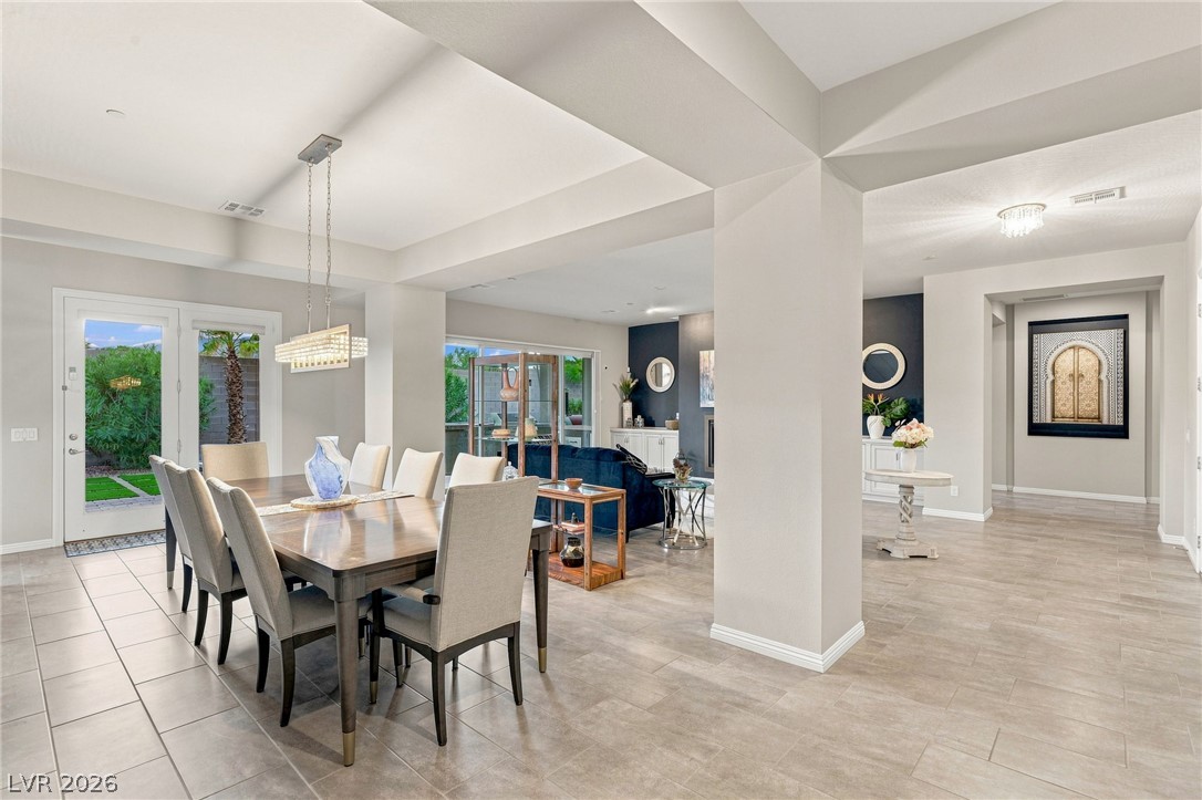 Photo 9 of 76, 6125 Pebble Glen Court