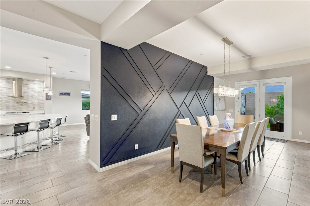 Photo 11 of 76, 6125 Pebble Glen Court