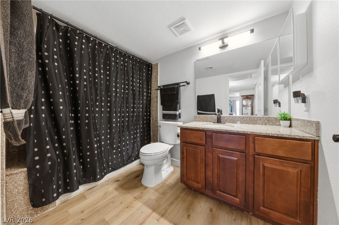 Photo 11 of 26, 2451 N Rainbow Boulevard #2103