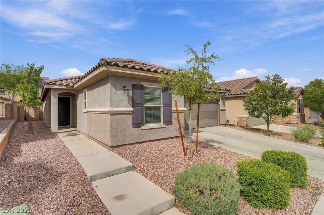 Photo 4 of 721 Gorringe Ridge Court