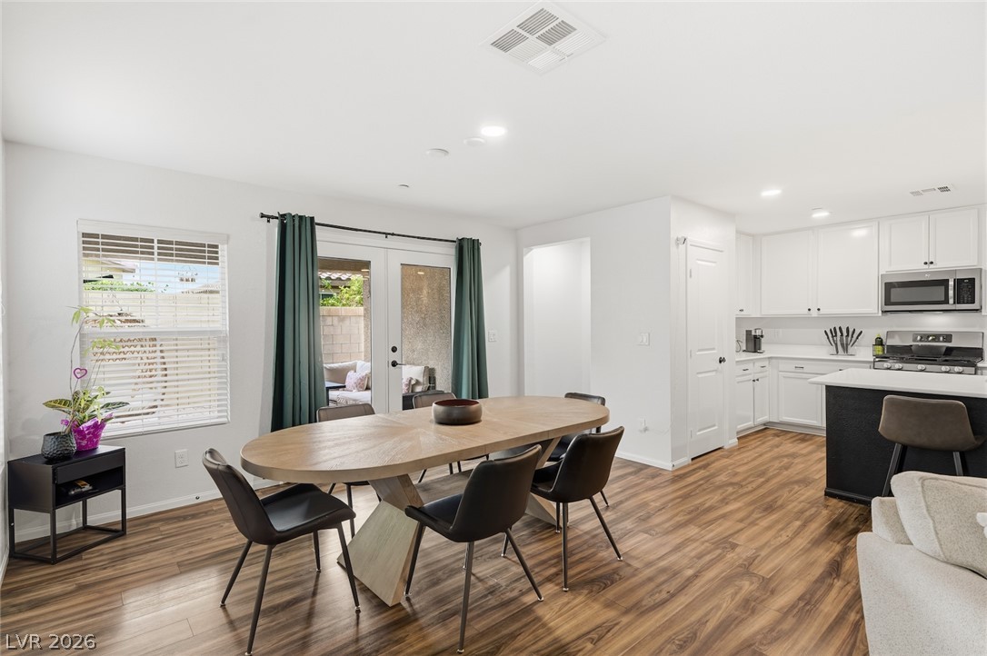 Photo 10 of 51, 721 Gorringe Ridge Court