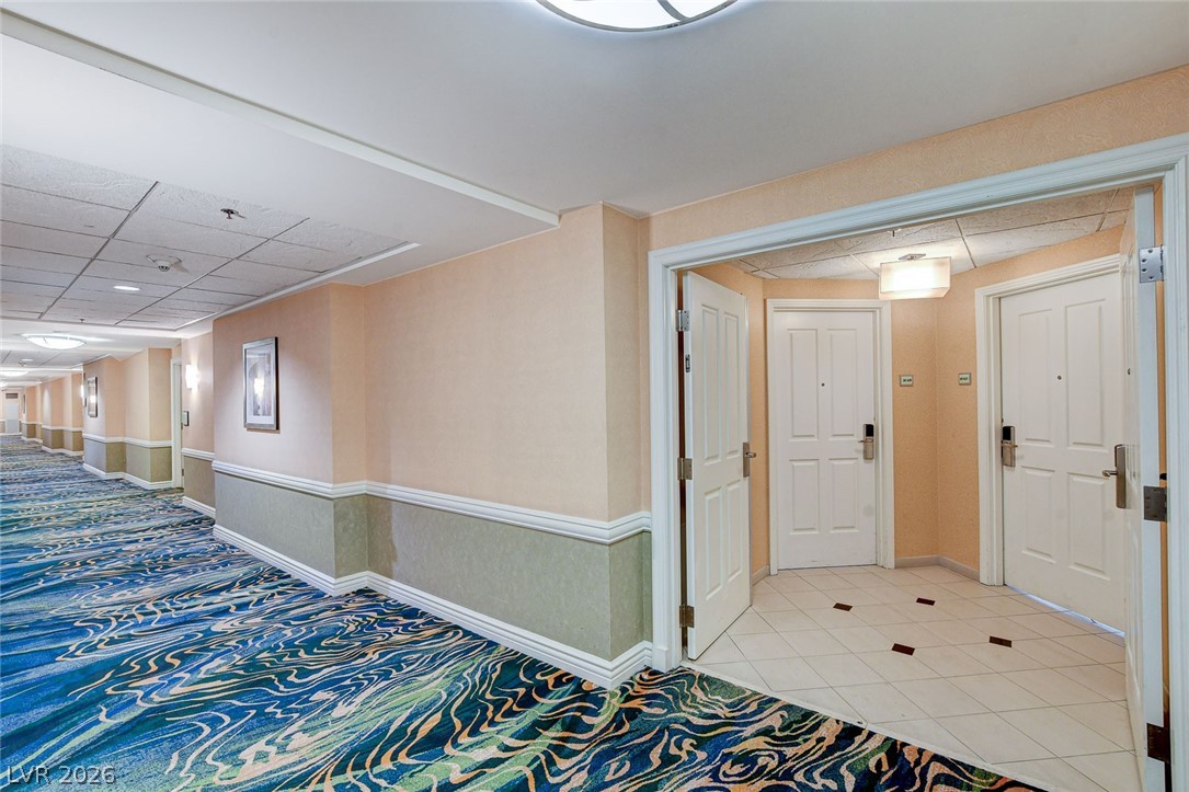 Photo 3 of 145 E Harmon Avenue #2021