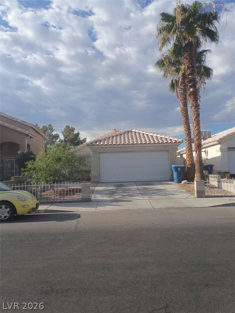 Photo 2 of 5225 Silverheart Avenue