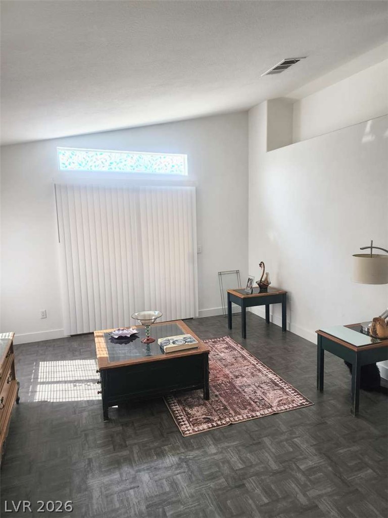 Photo 5 of 5225 Silverheart Avenue