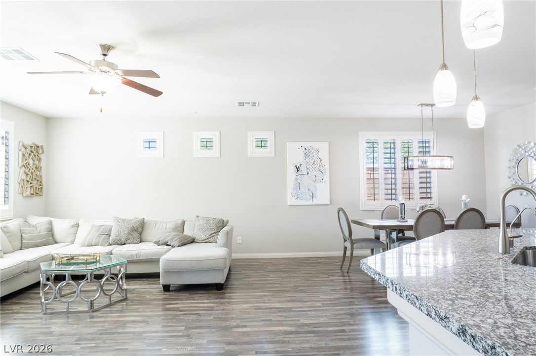 Photo 9 of 26, 6259 Cypress Springs Circle