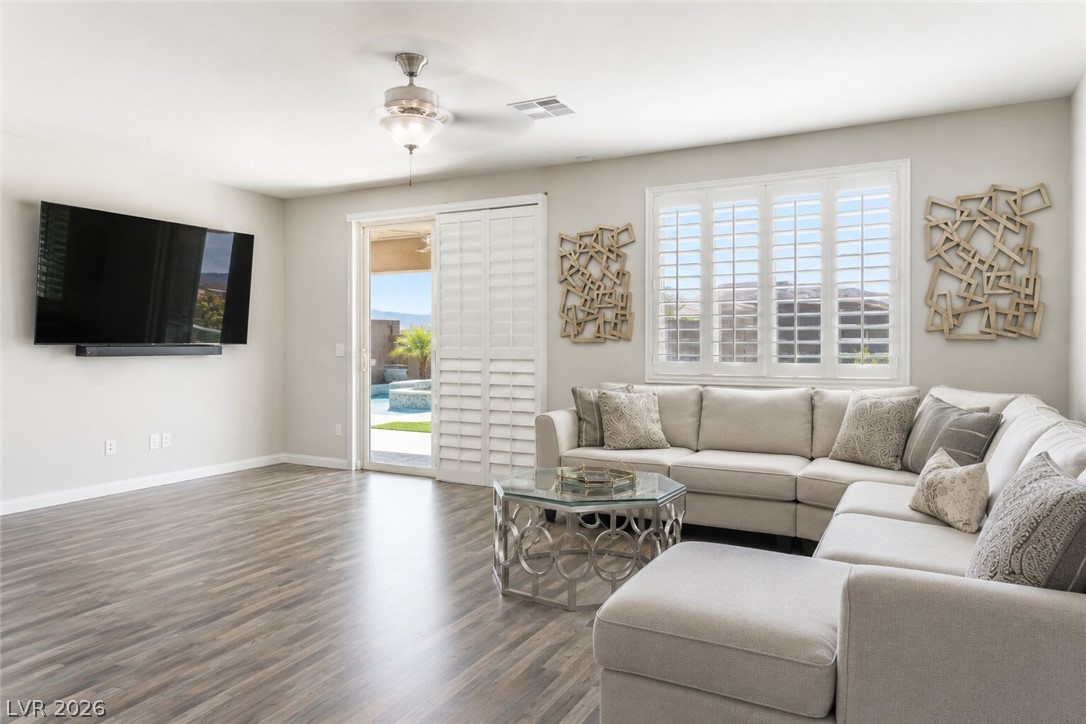 Photo 10 of 26, 6259 Cypress Springs Circle