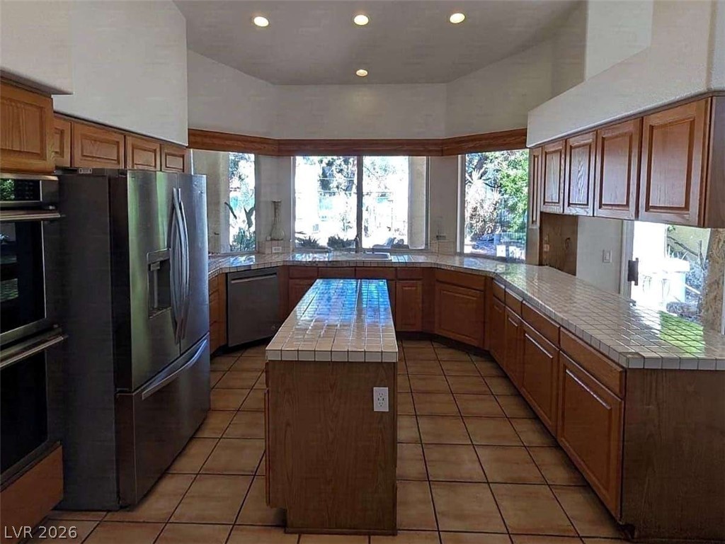 Photo 11 of 27, 9108 Covered Wagon Avenue