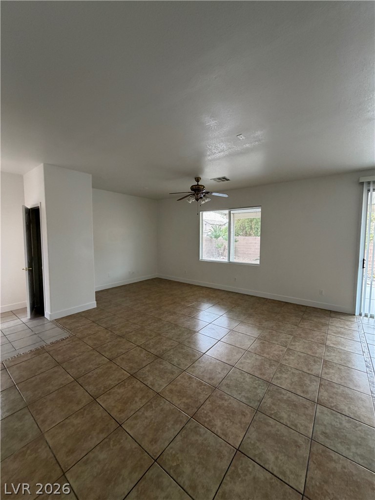 Photo 7 of 10, 6417 Pronghorn Ridge Avenue