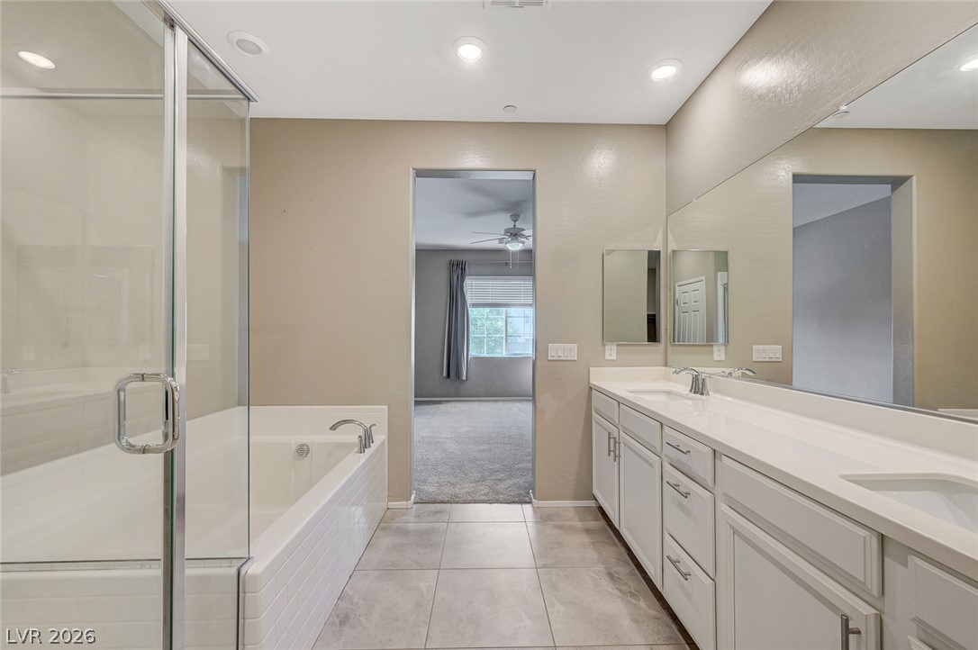 Photo 22 of 44, 8591 Insignia Avenue #104