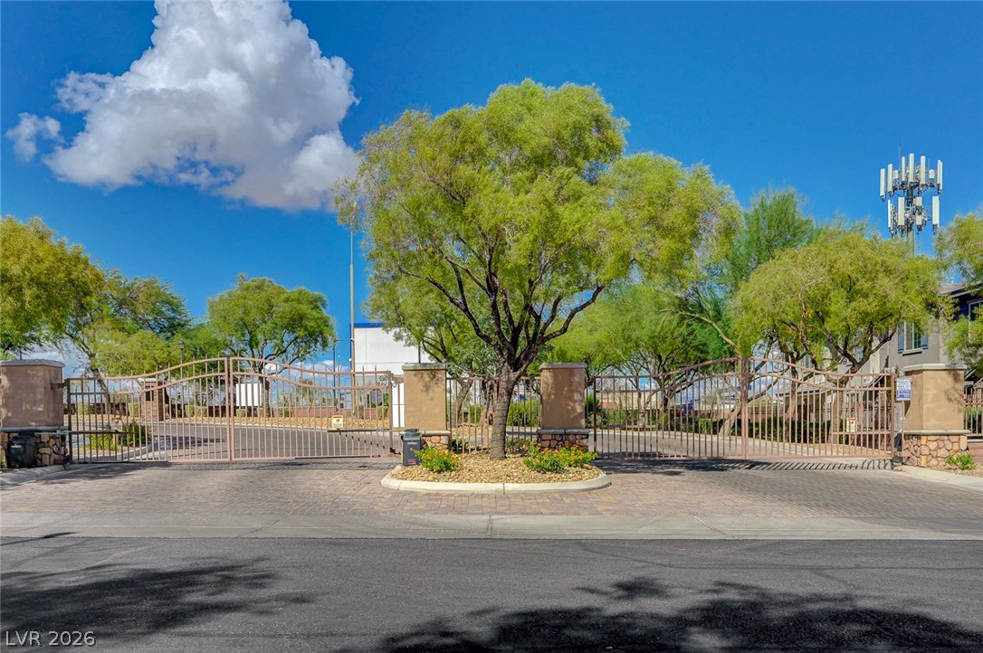 Photo 43 of 44, 8591 Insignia Avenue #104