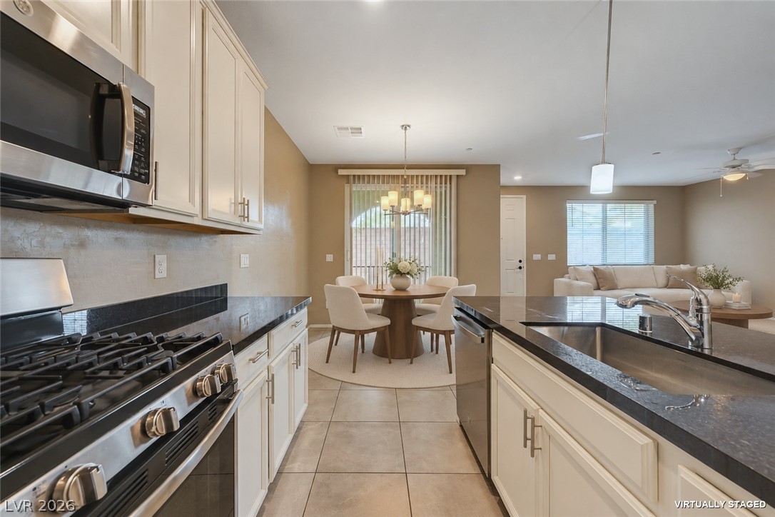 Photo 13 of 44, 8591 Insignia Avenue #104
