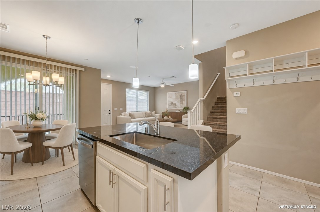 Photo 15 of 44, 8591 Insignia Avenue #104