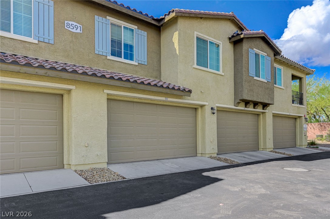 Photo 36 of 44, 8591 Insignia Avenue #104