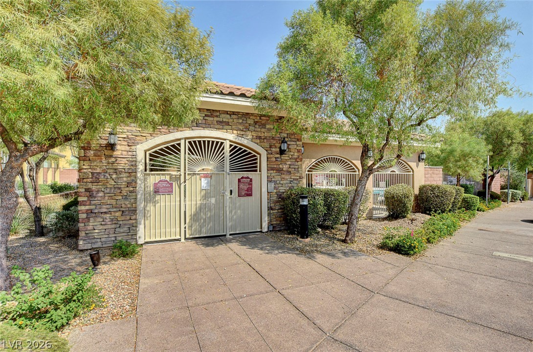 Photo 42 of 44, 8591 Insignia Avenue #104
