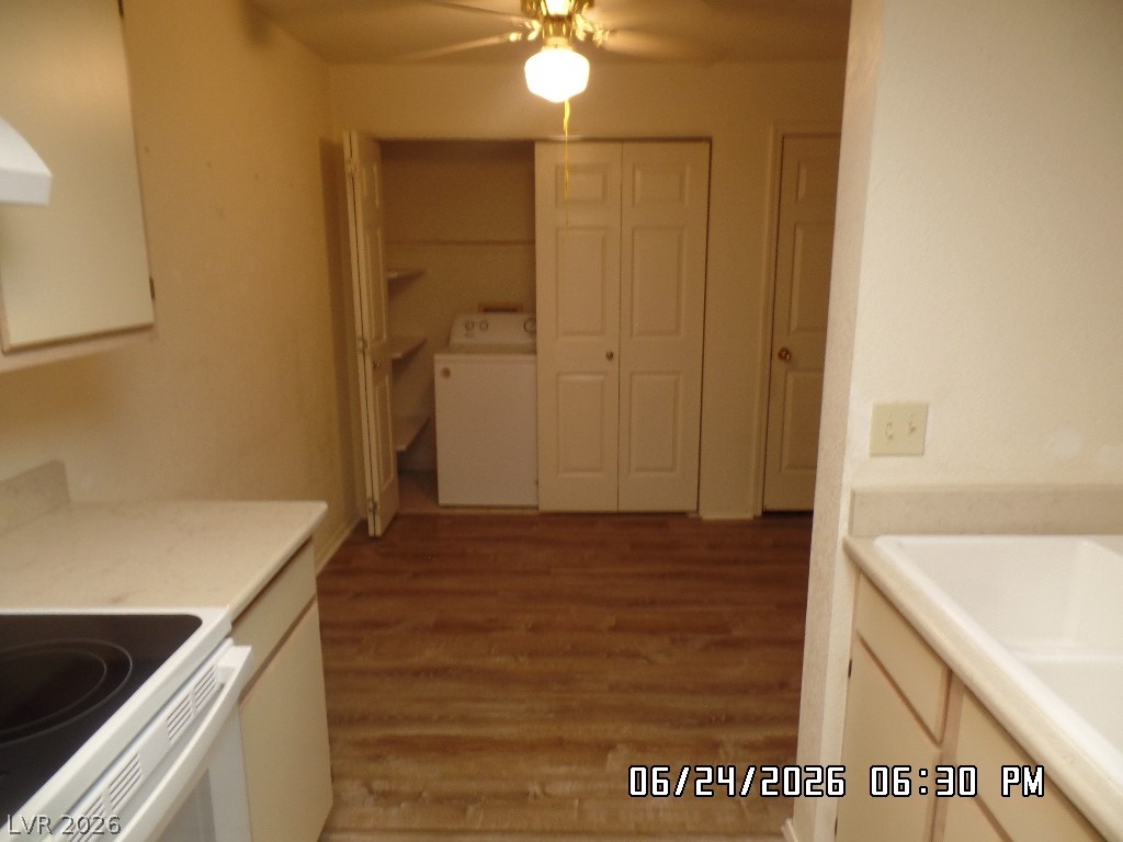 Photo 15 of 31, 3550 Bay Sands Drive #2023