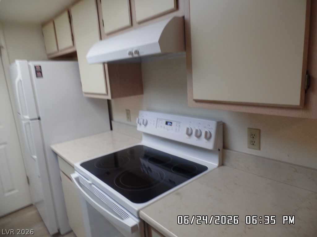 Photo 29 of 31, 3550 Bay Sands Drive #2023
