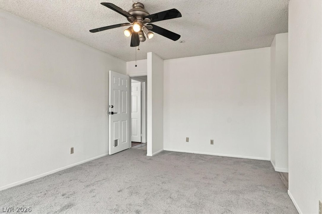 Photo 16 of 28, 505 Sheffield Drive