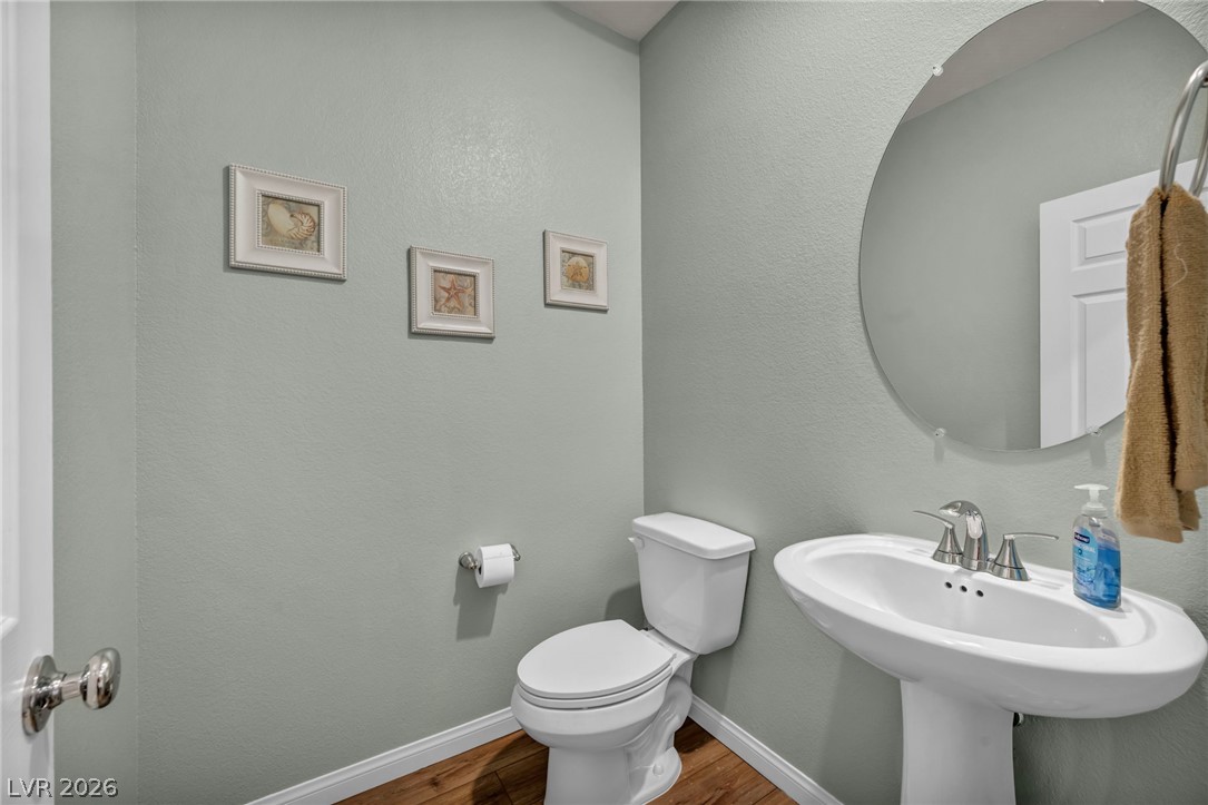 Photo 11 of 55, 9983 Cluny Avenue