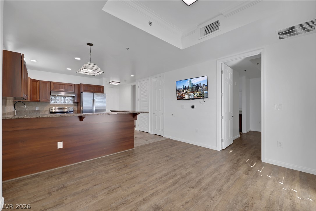 Photo 19 of 32, 2405 W Serene Avenue #639