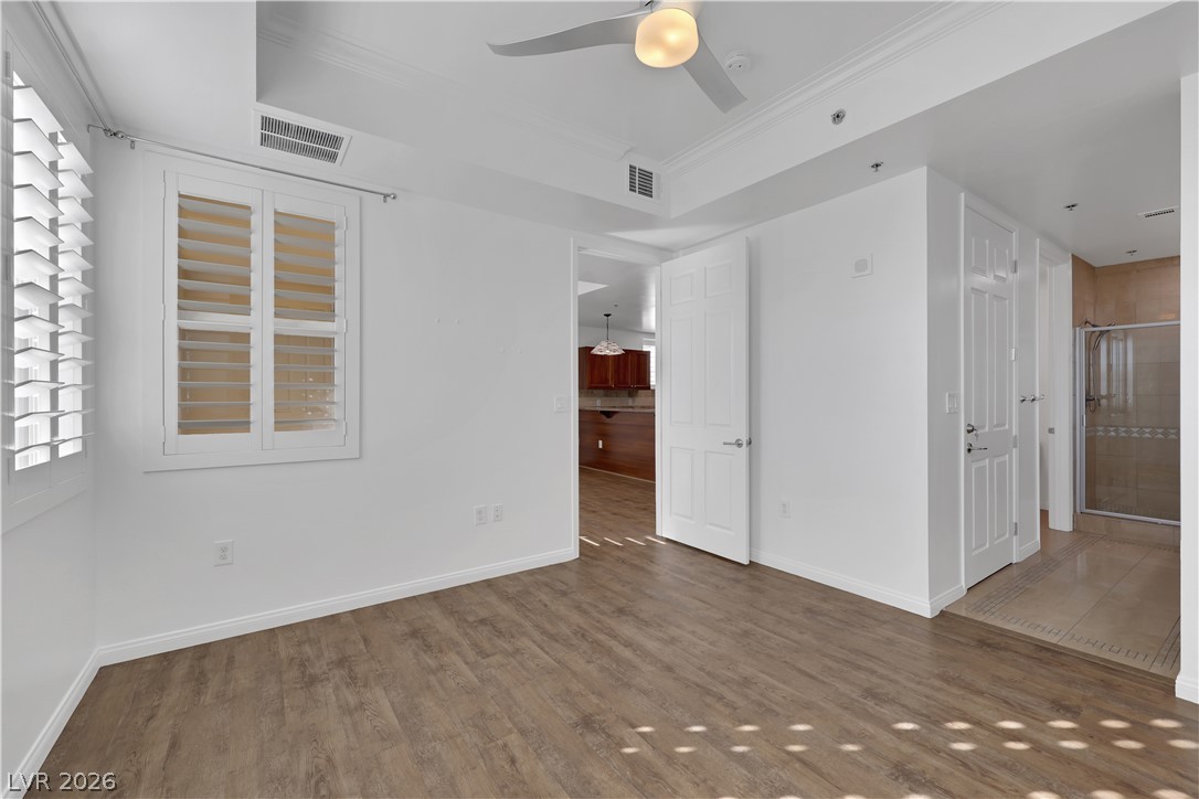 Photo 26 of 32, 2405 W Serene Avenue #639